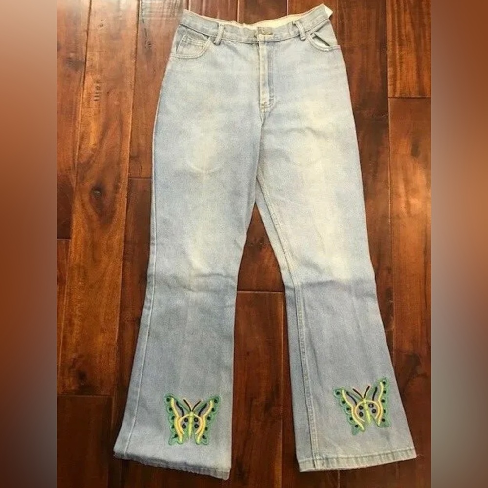 Itzel Denim Blue Jeans w/ Butterfly Embroidery Women Size 30" X 29" NWT